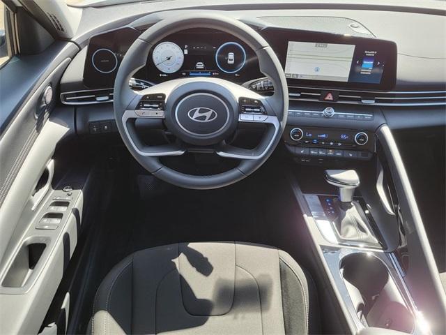new 2025 Hyundai Elantra car, priced at $25,685