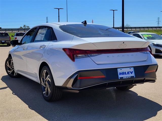 new 2025 Hyundai Elantra car, priced at $25,685
