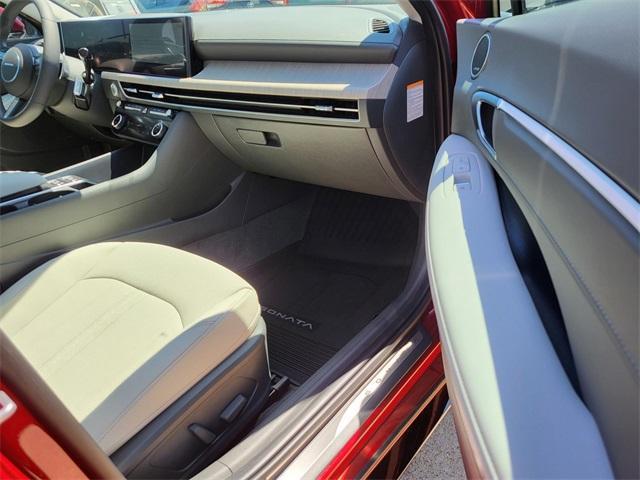 new 2025 Hyundai Sonata Hybrid car, priced at $36,340