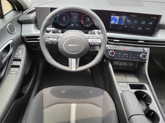 new 2025 Hyundai Sonata Hybrid car, priced at $29,830