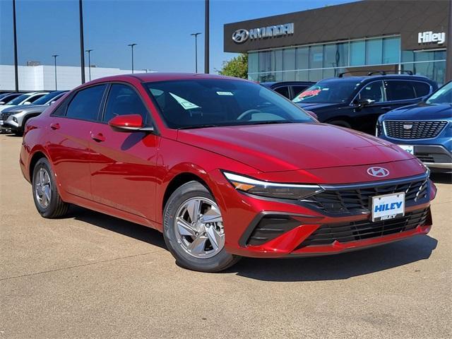 new 2024 Hyundai Elantra car, priced at $21,335