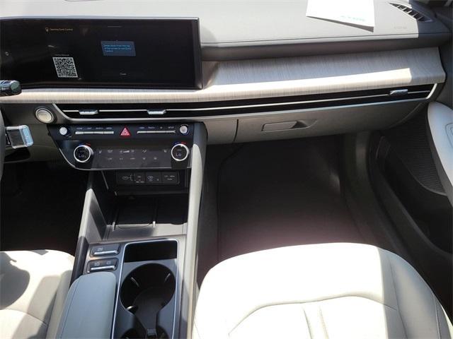 new 2025 Hyundai Sonata Hybrid car, priced at $28,880