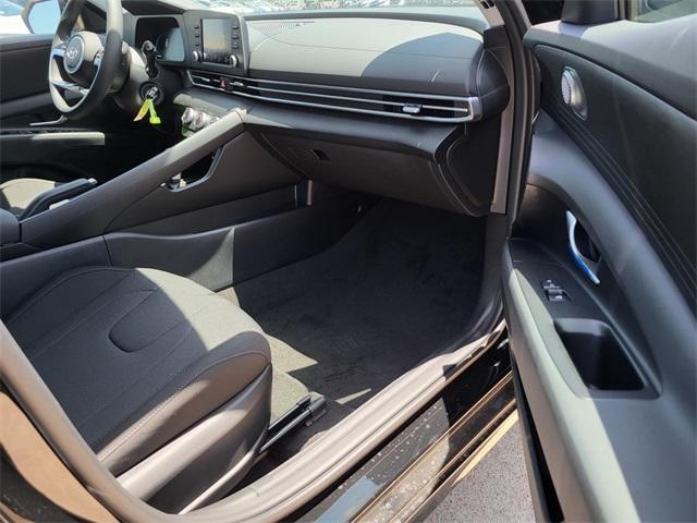 new 2025 Hyundai Elantra car, priced at $20,260