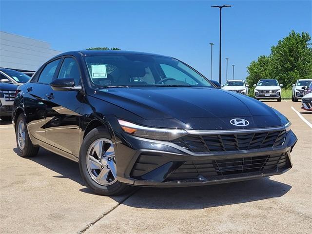 new 2025 Hyundai Elantra car, priced at $20,260