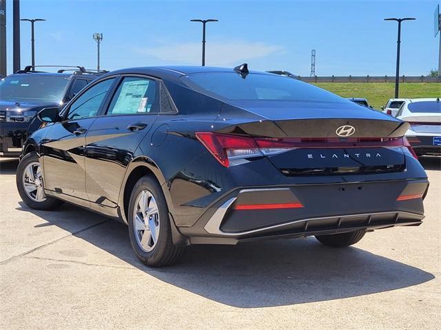 new 2025 Hyundai Elantra car, priced at $20,260