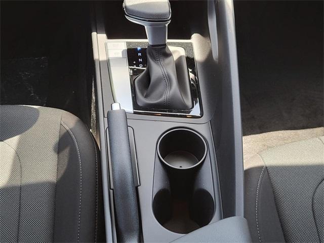 new 2025 Hyundai Elantra car, priced at $20,260