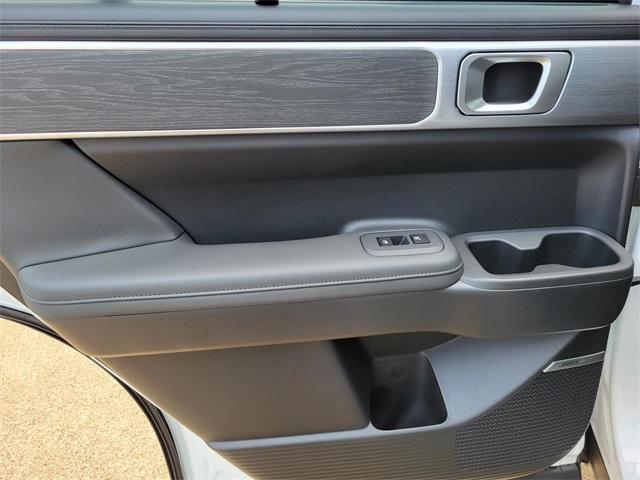 new 2025 Hyundai SANTA FE HEV car, priced at $43,245