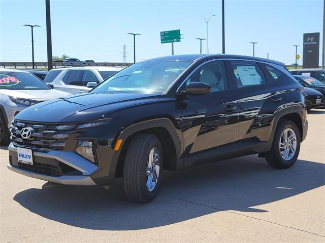 new 2025 Hyundai Tucson car, priced at $27,555