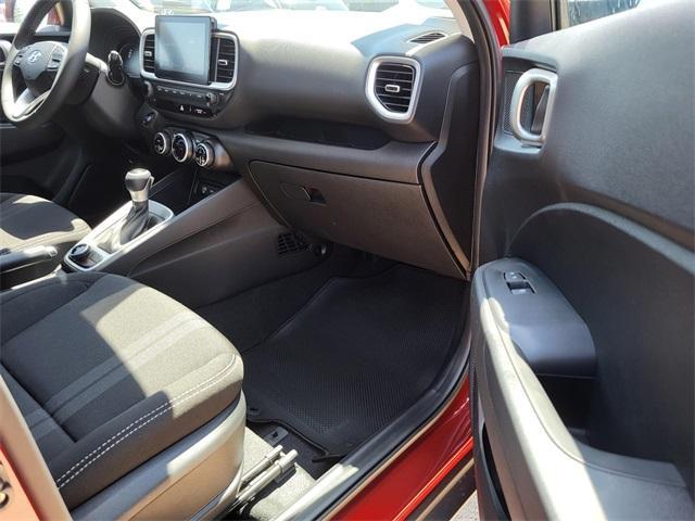 new 2025 Hyundai Venue car, priced at $22,891