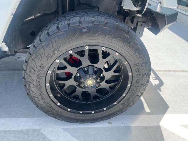 used 2014 Jeep Wrangler Unlimited car, priced at $20,991