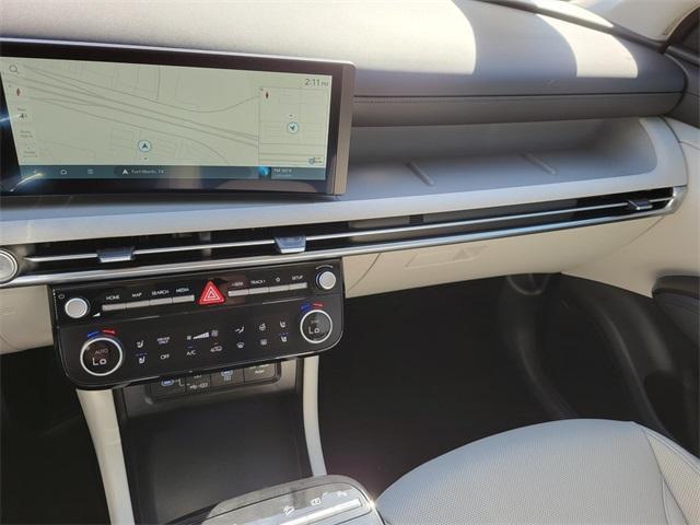 new 2026 Hyundai TUCSON Hybrid car, priced at $39,274