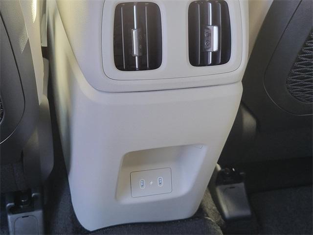 new 2026 Hyundai TUCSON Hybrid car, priced at $39,274