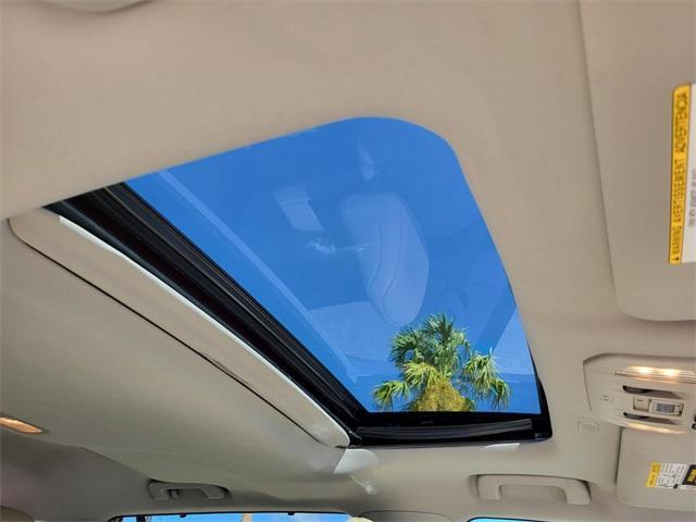 used 2020 Toyota Highlander car, priced at $26,391