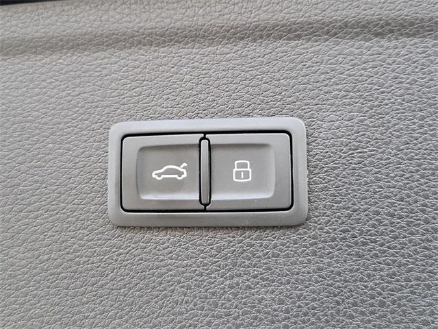 used 2021 Audi Q5 car, priced at $19,591
