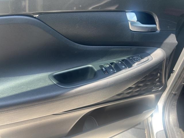 used 2022 Hyundai Santa Fe car, priced at $25,991