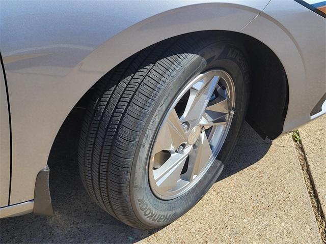 new 2025 Hyundai Elantra car, priced at $20,991