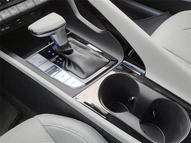 new 2025 Hyundai Elantra car, priced at $24,795
