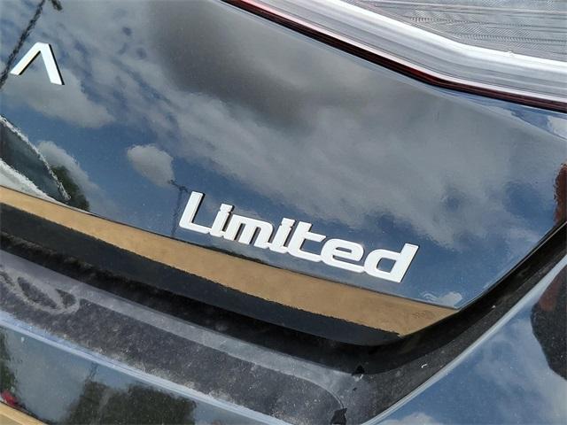 new 2025 Hyundai Elantra car, priced at $24,795