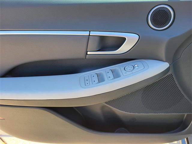 new 2025 Hyundai Sonata car, priced at $25,510