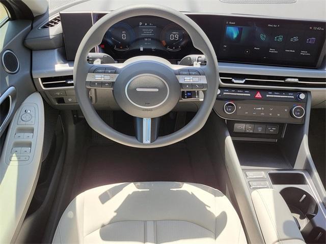 new 2025 Hyundai Sonata car, priced at $25,510