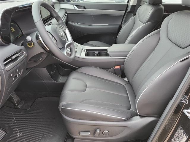 new 2025 Hyundai Palisade car, priced at $36,920