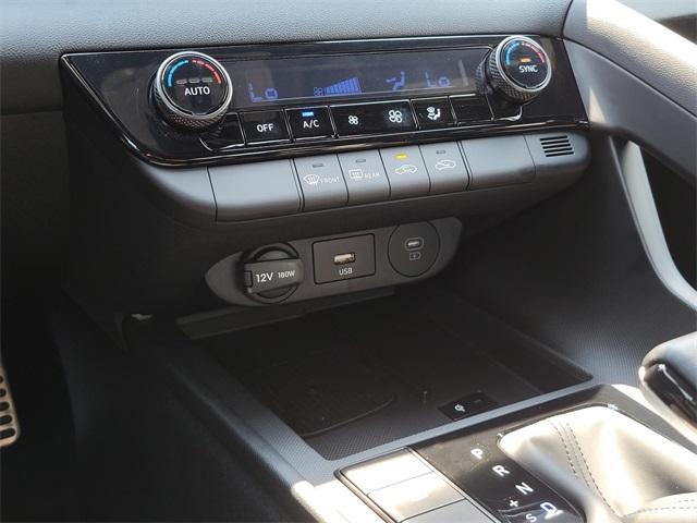 new 2025 Hyundai Elantra car, priced at $21,855
