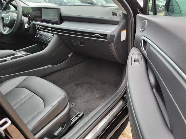 new 2025 Hyundai Sonata Hybrid car, priced at $34,943
