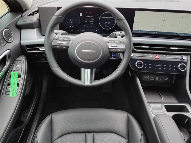 new 2025 Hyundai Sonata Hybrid car, priced at $34,943