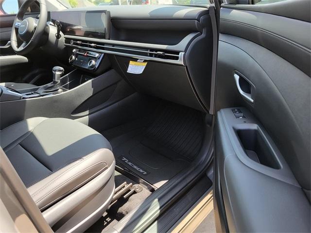 new 2025 Hyundai Tucson car, priced at $30,345