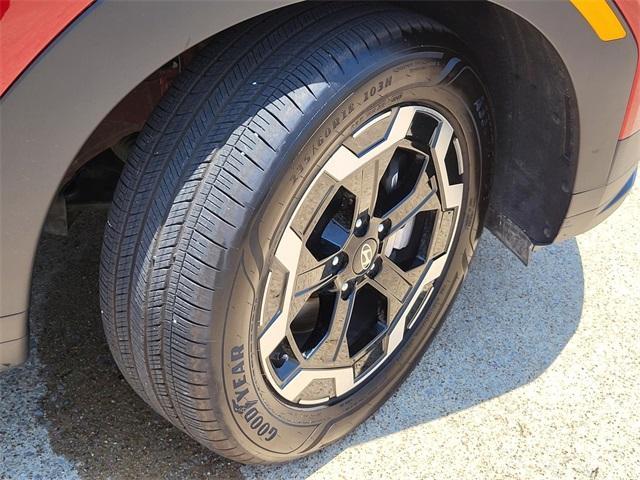 used 2024 Hyundai Santa Fe car, priced at $32,998