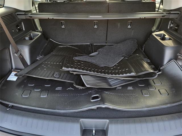 new 2026 Hyundai SANTA FE HEV car, priced at $40,895