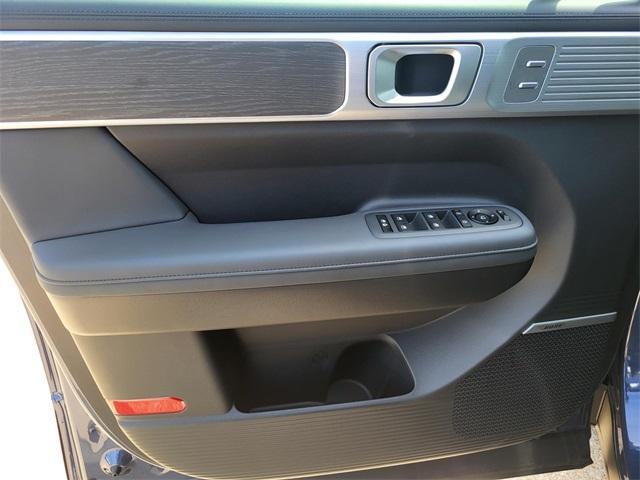 new 2025 Hyundai SANTA FE HEV car, priced at $42,714