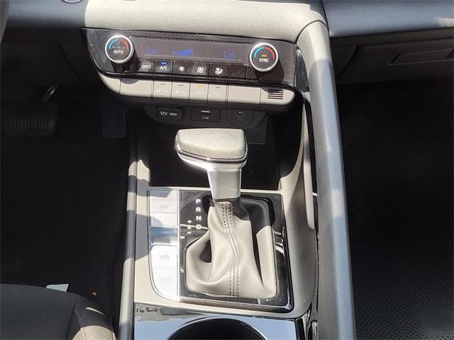 new 2025 Hyundai ELANTRA HEV car, priced at $23,260