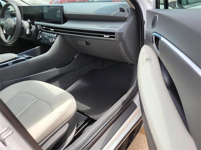 new 2025 Hyundai Sonata car, priced at $29,630