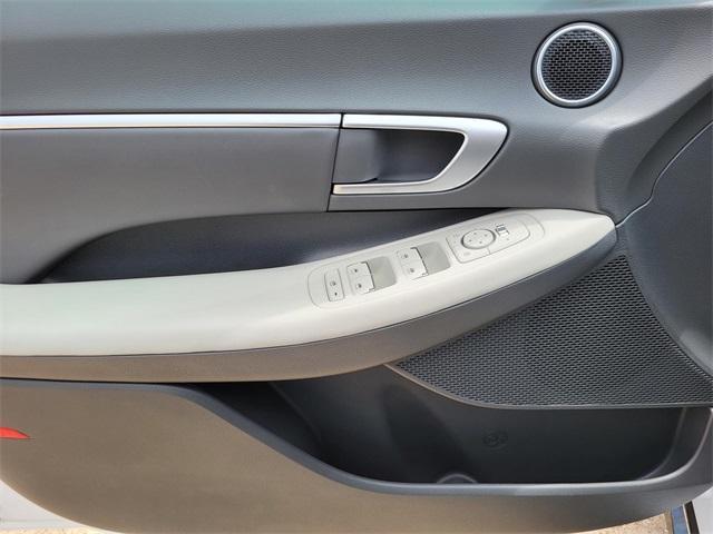 new 2025 Hyundai Sonata car, priced at $29,630