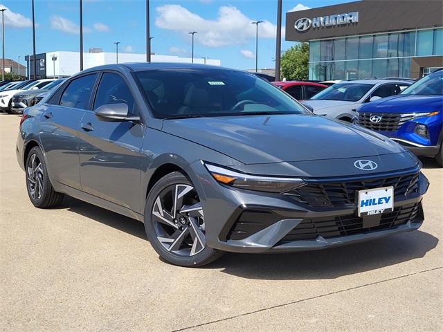 new 2024 Hyundai Elantra car, priced at $23,040