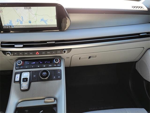 used 2024 Hyundai Palisade car, priced at $32,891