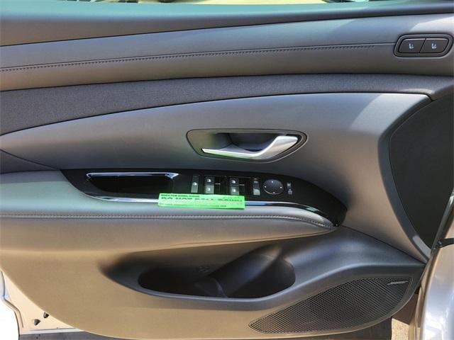 new 2025 Hyundai TUCSON Hybrid car, priced at $36,241