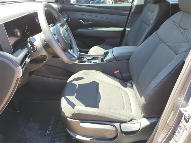 new 2025 Hyundai Tucson car, priced at $26,570