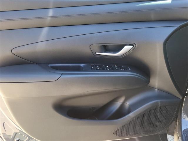 new 2025 Hyundai Tucson car, priced at $26,570