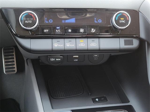 new 2025 Hyundai Elantra car, priced at $19,991
