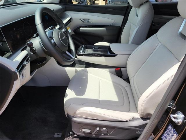 new 2025 Hyundai TUCSON Hybrid car, priced at $41,045