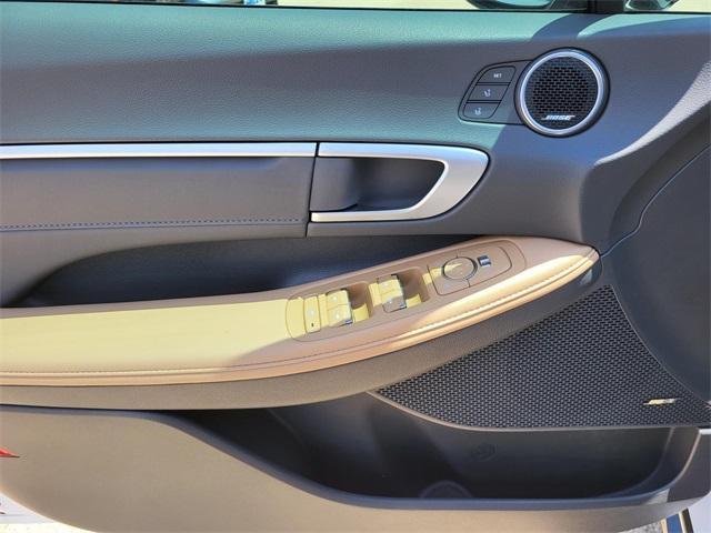 new 2025 Hyundai Sonata Hybrid car, priced at $35,260