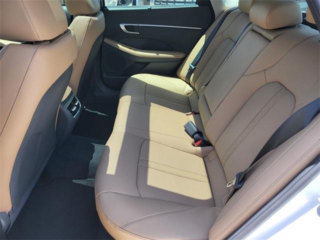 new 2025 Hyundai Sonata Hybrid car, priced at $35,260