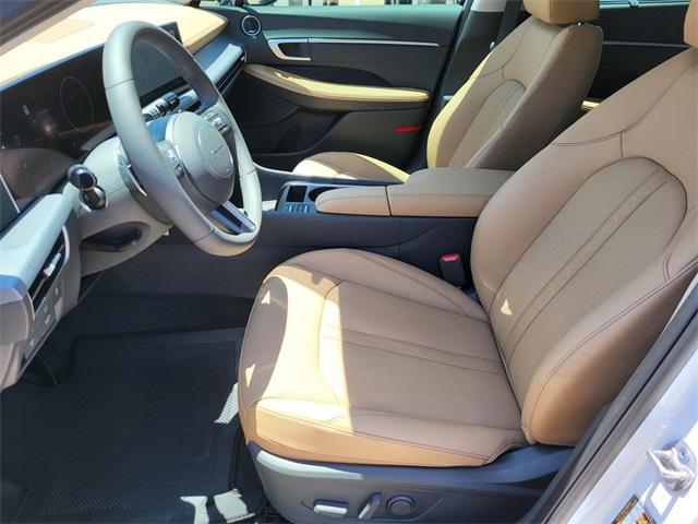 new 2025 Hyundai Sonata Hybrid car, priced at $35,260