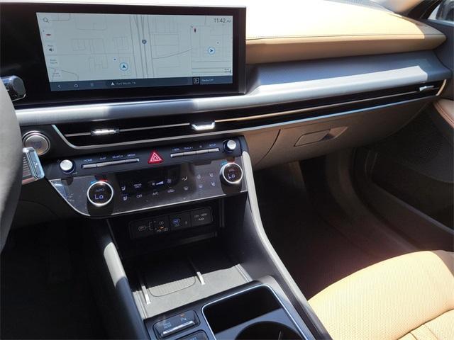 new 2025 Hyundai Sonata Hybrid car, priced at $35,260
