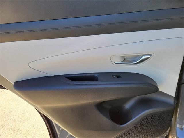 new 2025 Hyundai Tucson car, priced at $27,555