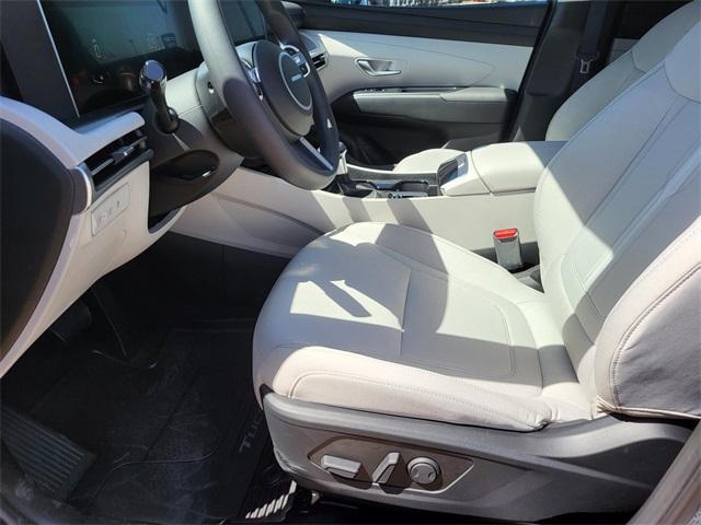 new 2025 Hyundai Tucson car, priced at $27,555
