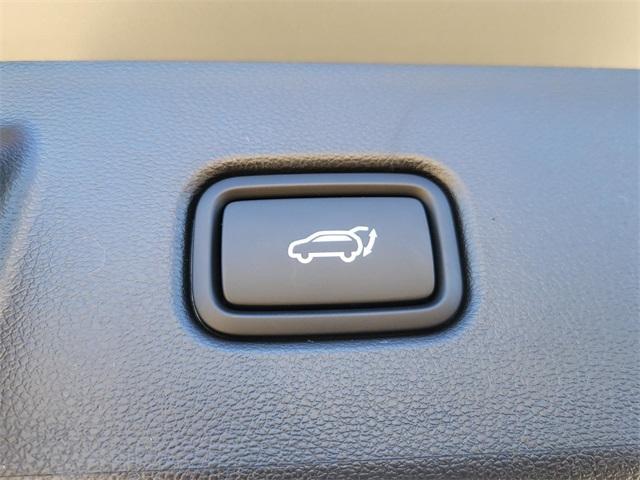 new 2025 Hyundai Tucson car, priced at $27,555