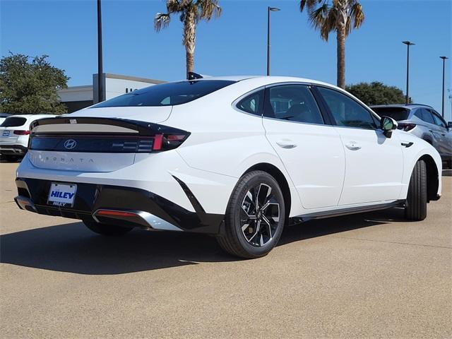 new 2025 Hyundai Sonata car, priced at $26,690